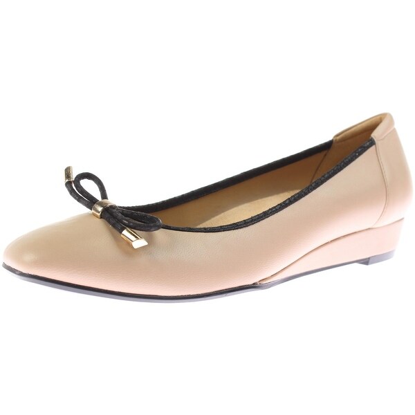 naturalizer womens shoes flats