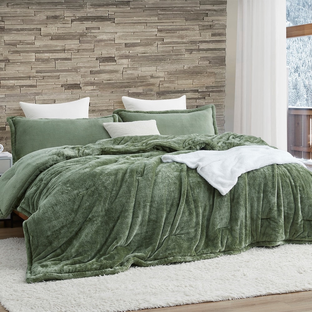 Softer than Soft® - Coma Inducer® Oversized Comforter Set - Double Plush Montana Green
