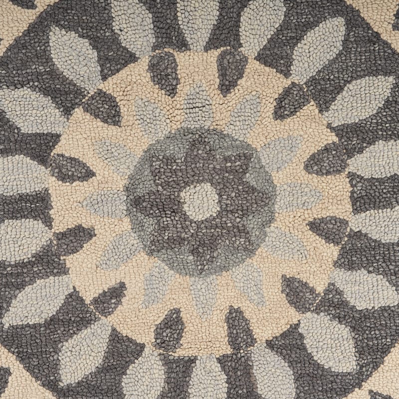 Sevita Modern Floral Bloom Mandala Rug