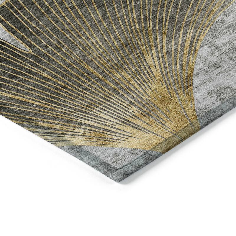 HomeRoots Floral Transitional Rectangle Outdoor Rug