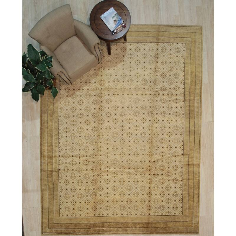 Beige Handmade Wool Transitional Ningxia Rug, 9' x 11'9, Hand Knotted Wool, Subtle Shading, Elegant Design Rug - N/A