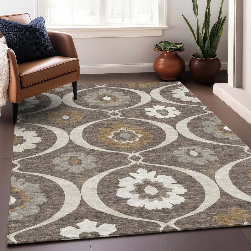 Machine Washable Indoor/ Outdoor Chantille Floral Geo Rug