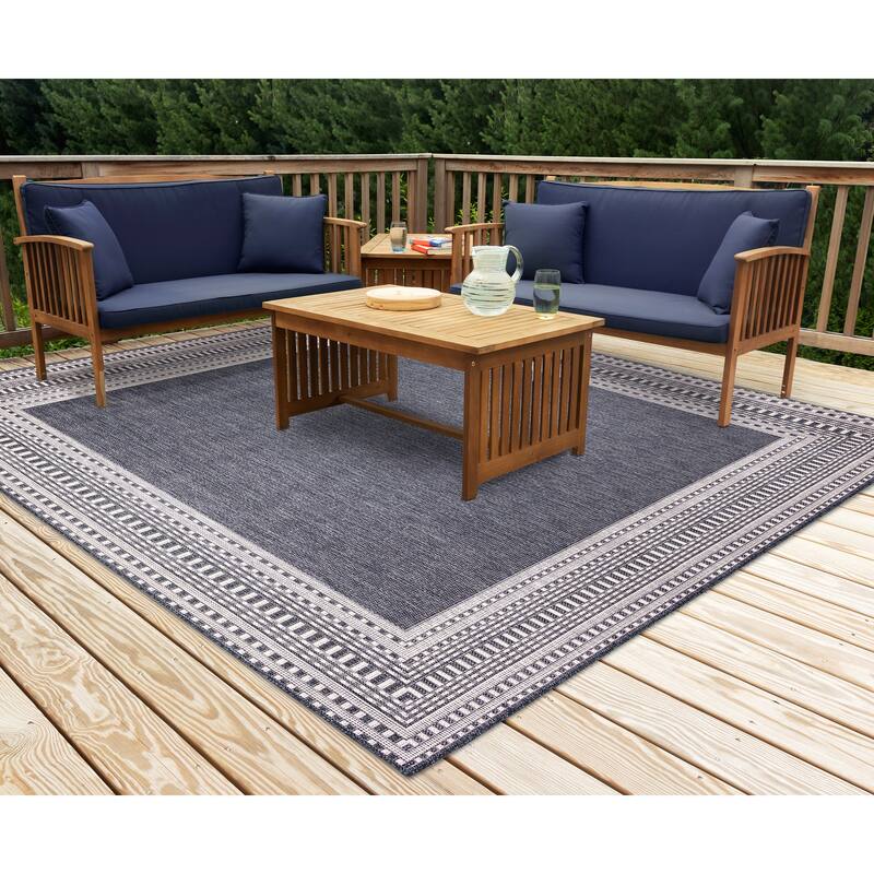 Liora Manne Malibu Etched Border Indoor/Outdoor Rug