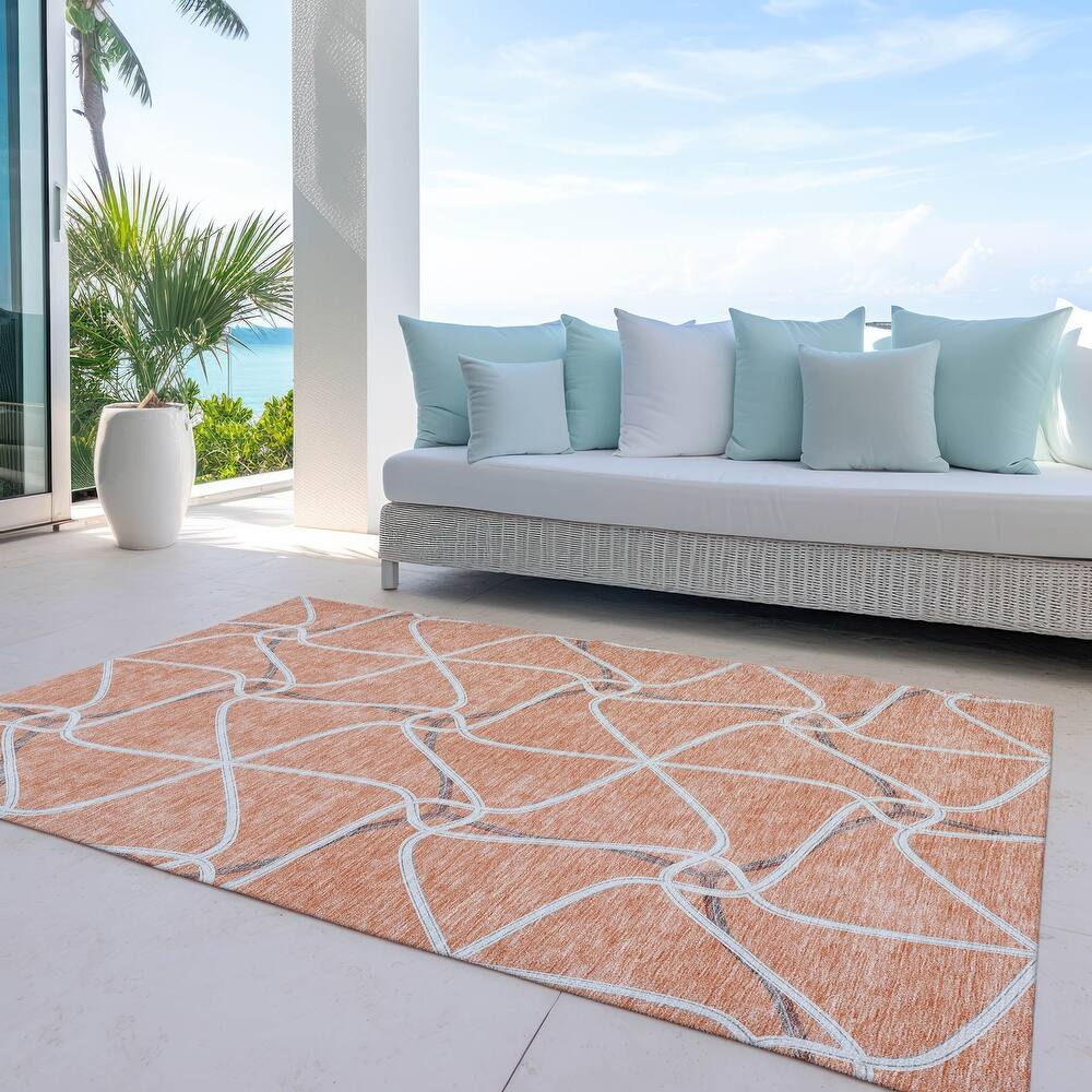 Machine Washable Indoor/ Outdoor Contemporary Links Chantille Rug