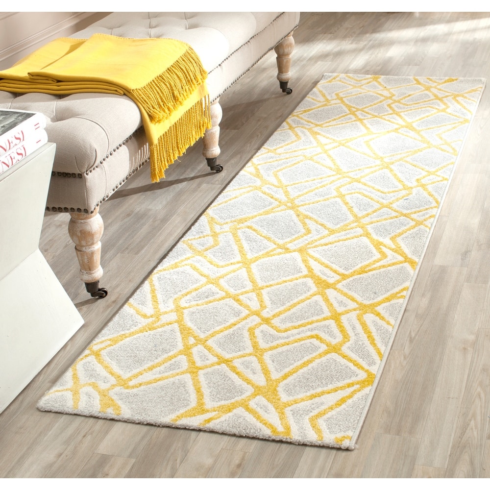 SAFAVIEH Porcello Neta Modern Rug