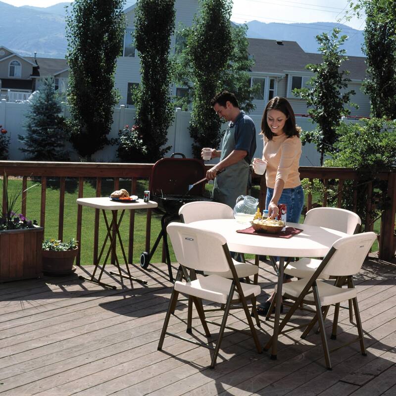 Lifetime 46-Inch Round Tables (Commercial)