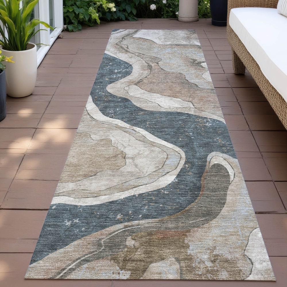 Machine Washable Indoor/Outdoor Contemporary Crackle Chantille Rug