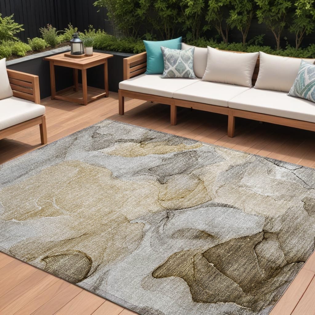 Varo Modern Art-Inspired Weather Resistant Versatile Elegance Outdoor Rug