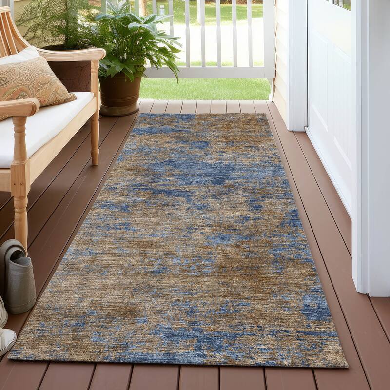 Machine Washable Indoor/ Outdoor Abstract Ombre Chantille Rug