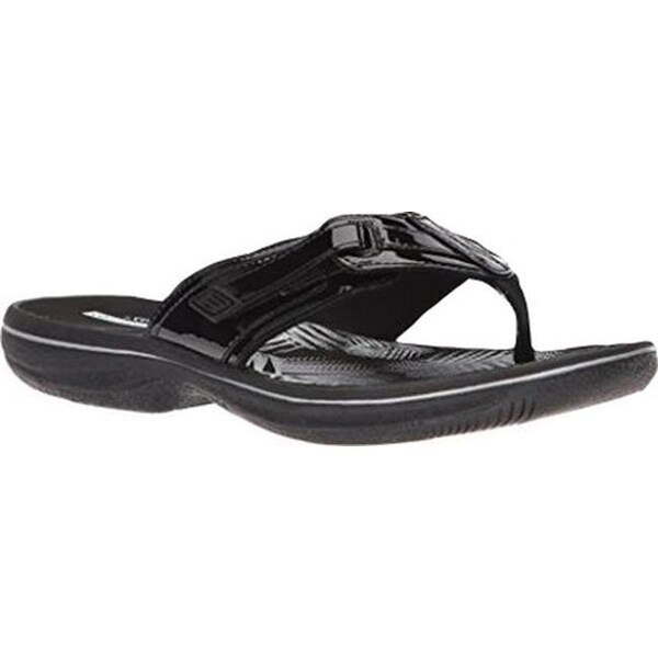 clarks black patent flip flops
