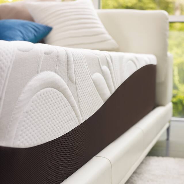ComforPedic from Beautyrest Choose Your Comfort 12-inch Gel Memory Foam Mattress