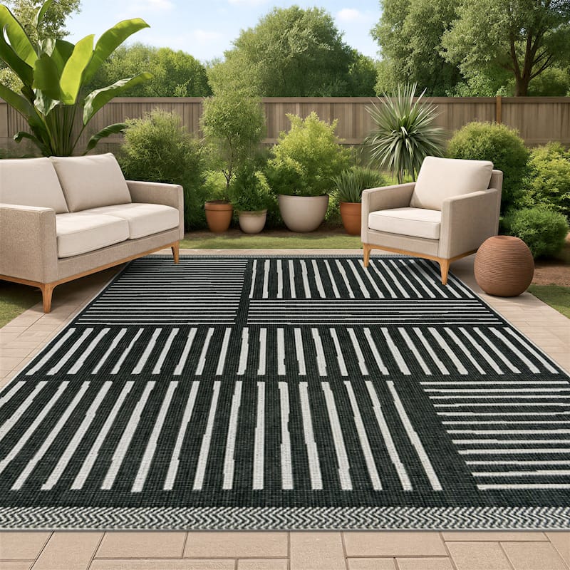 Bergamo Contemporary Floral Indoor/Outdoor Area Rug - 12' X 15' - Gray
