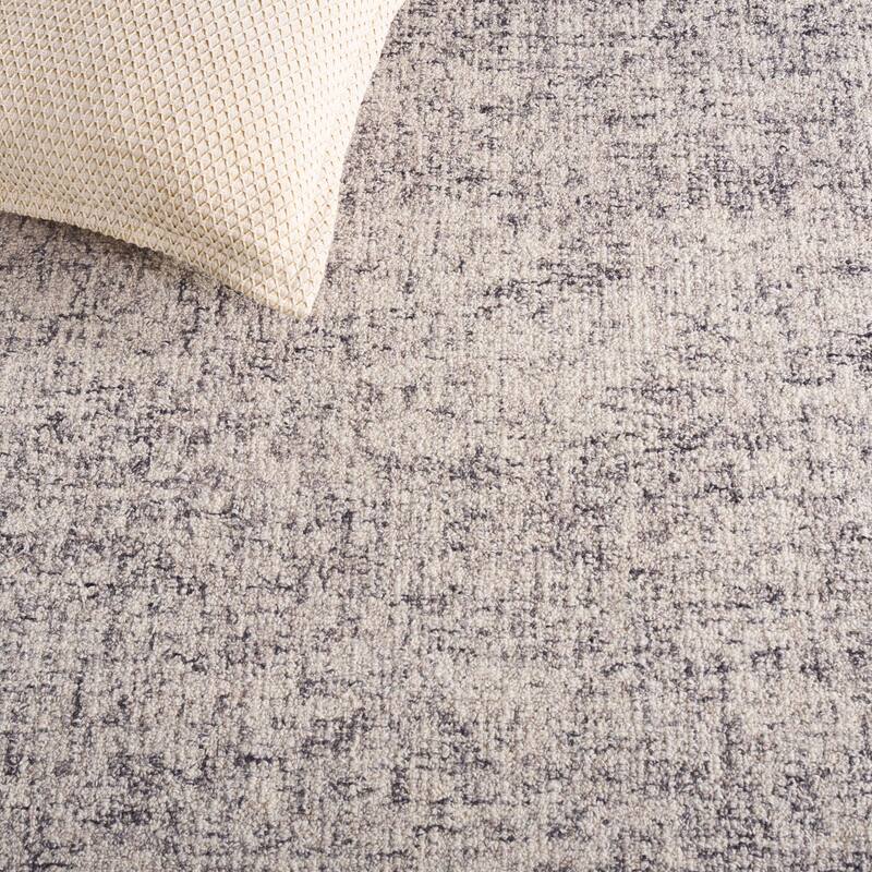 SAFAVIEH Handmade Abstract Menna Wool Rug