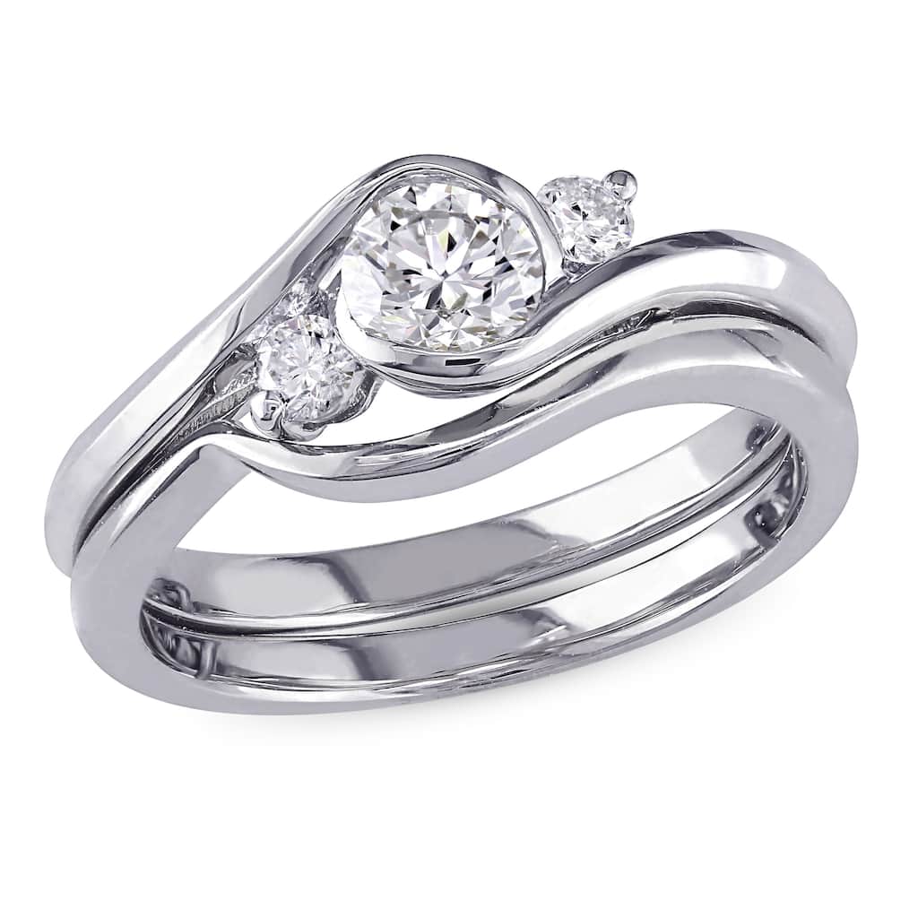 Miadora 1/2ct TDW 3-Stone Diamond Bridal Set in 10k White Gold
