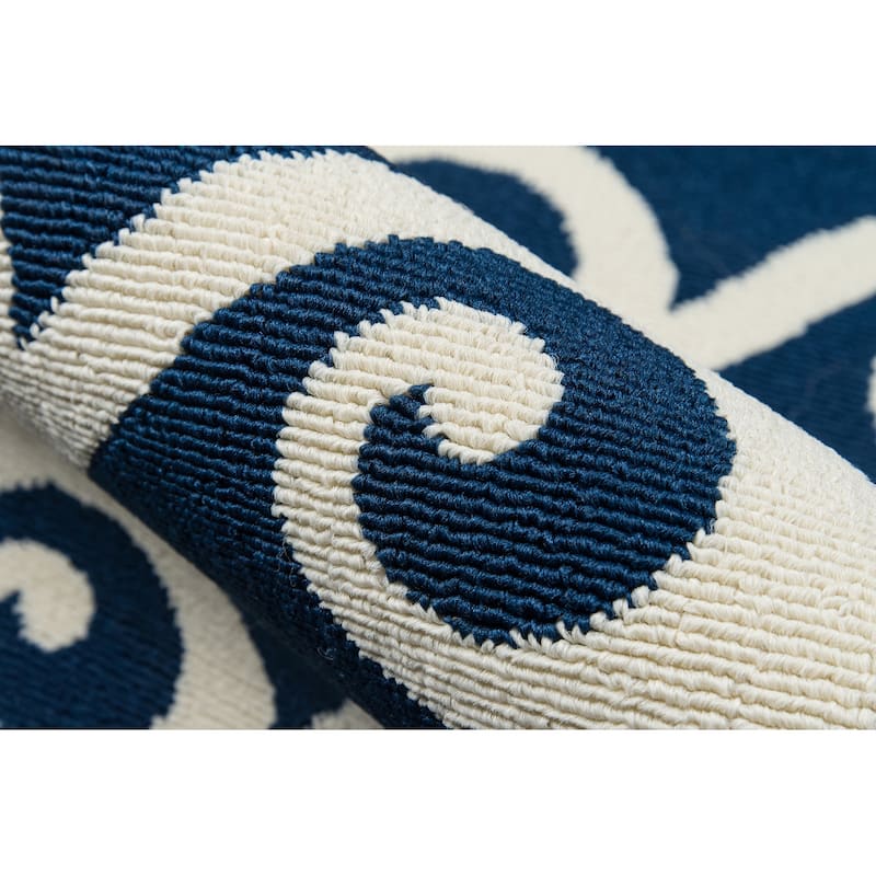 Momeni Baja Waves Indoor Outdoor Rug