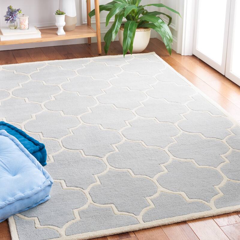 SAFAVIEH Handmade Chatham Vally Modern Moroccan Wool Rug - 7'6" x 9'6" - Grey/Ivory