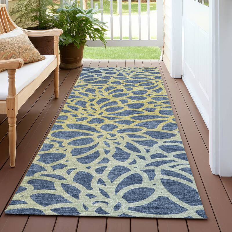 Machine Washable Indoor/ Outdoor Floral Craze Chantille Rug - Navy - 2'3" x 7'6"