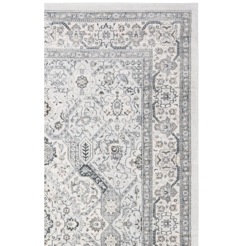 SAFAVIEH Isabella Roxann Traditional Oriental Rug