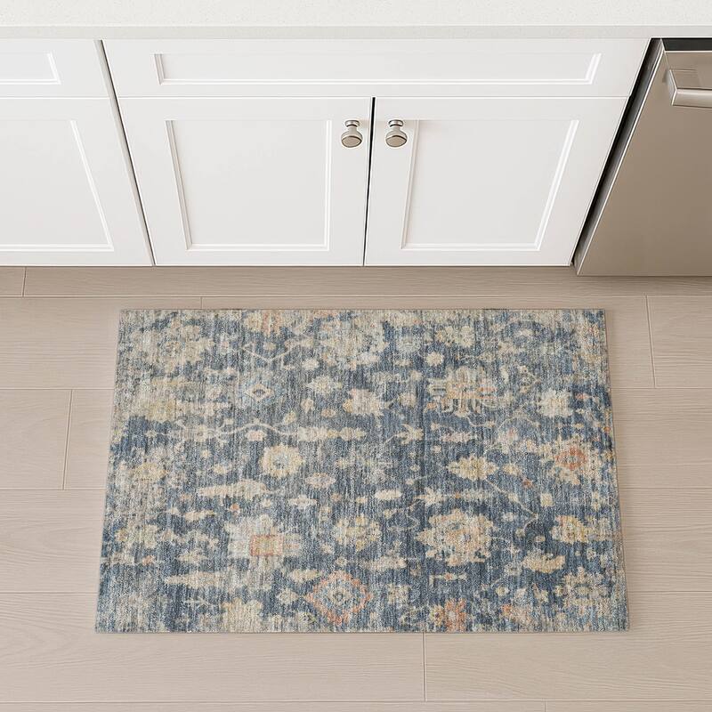 Machine Washable Indoor/ Outdoor Casual Traditional Chantille Rug