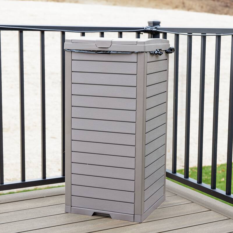 Sunnydaze 39-Gallon Patio Trash Can with Lid - Black