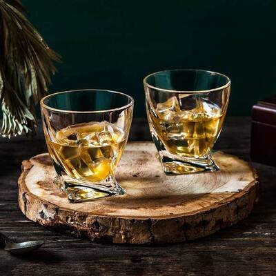 JoyJolt Atlas Non-Leaded Crystal Old Fashioned Whiskey Glass, 10.8 Ounce Set of 2