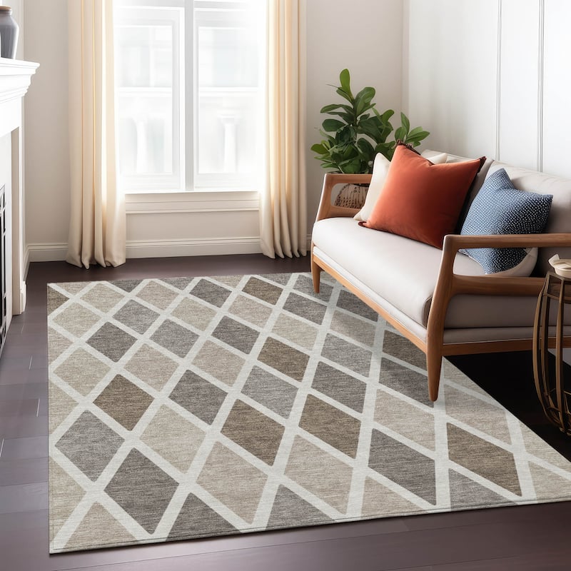Machine Washable Indoor/ Outdoor Chantille Diamond Prism Rug