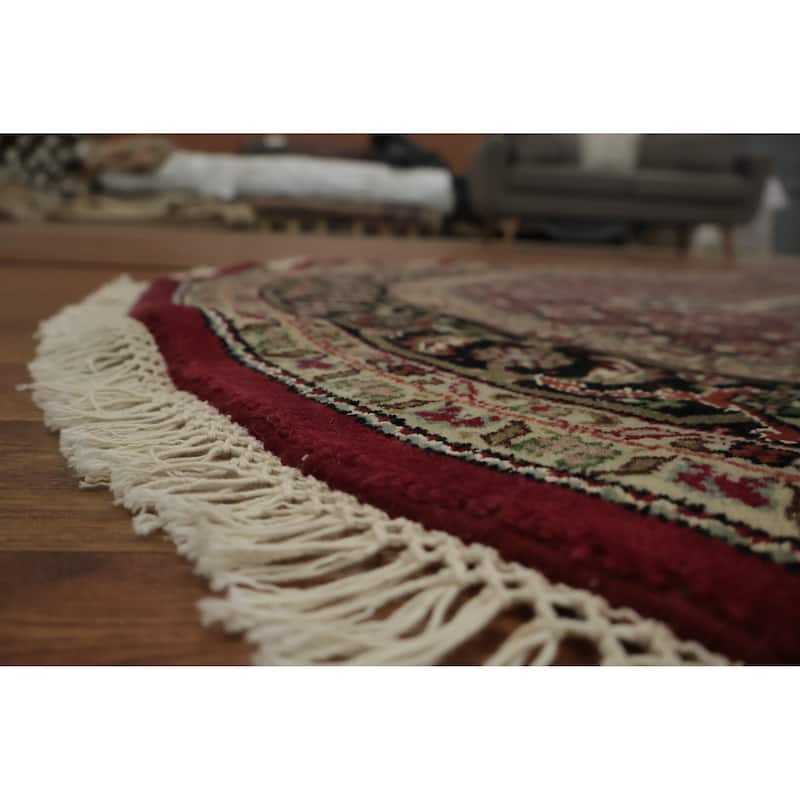 Hand Knotted Oriental 100% Wool Carpet Traditional Floral Red Tabriz-Mahi Area Rug - 4' 9'' X 4' 10''