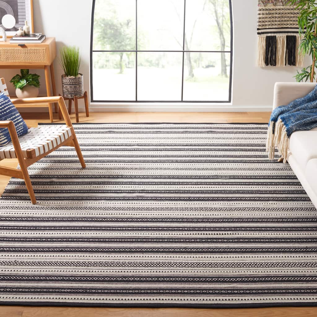 SAFAVIEH Handmade Montauk Quentin Farmhouse Stripe Rug