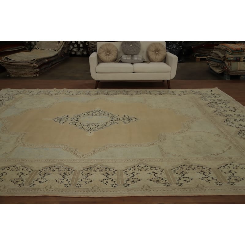 Hand Knotted Oriental 100% Wool Carpet Traditional Medallion Beige & Ivories Kerman Area Rug - 13' 8'' X 9' 9''