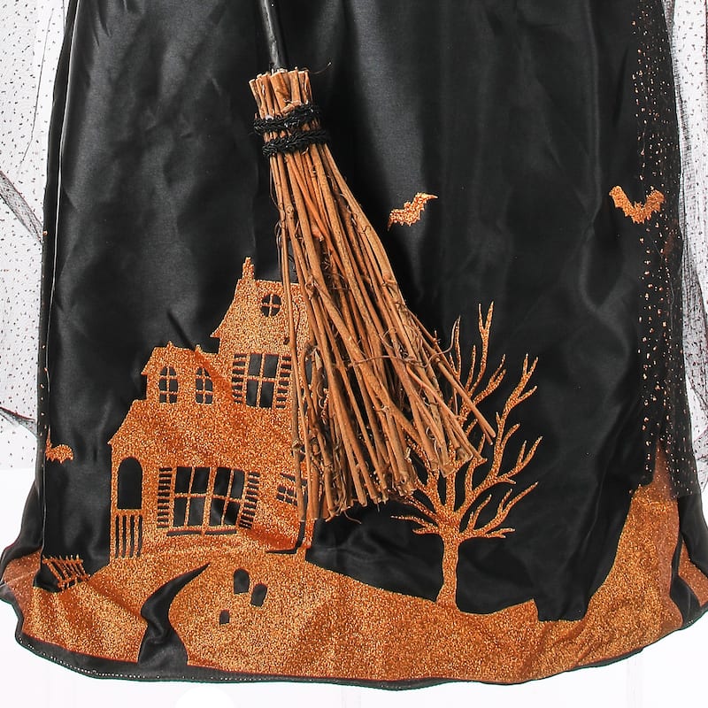 42" standing Witch With Pumpkin