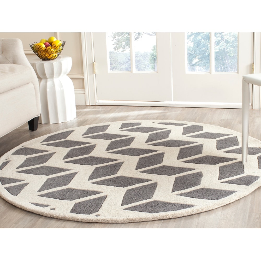 SAFAVIEH Handmade Chatham Aloyse Modern Wool Rug