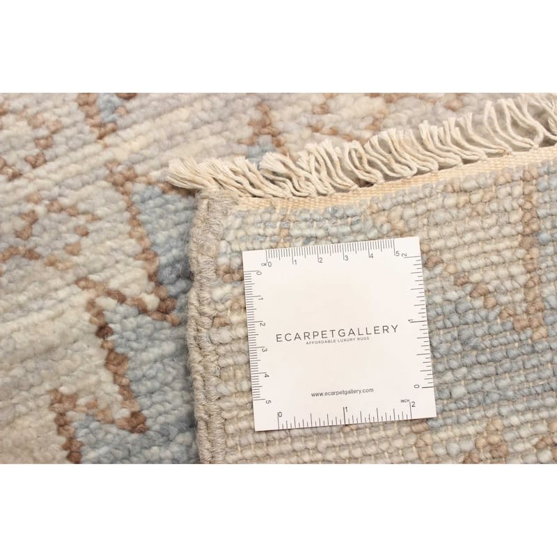 ECARPETGALLERY Hand-knotted Mystique Light Grey Wool Rug - 2' 7" x 11' 11"