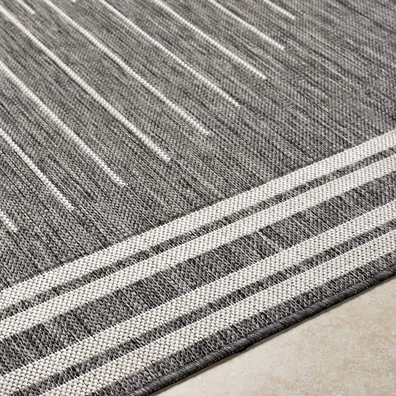 Livabliss Amesbury Indoor/ Outdoor Mod Geometric Area Rug