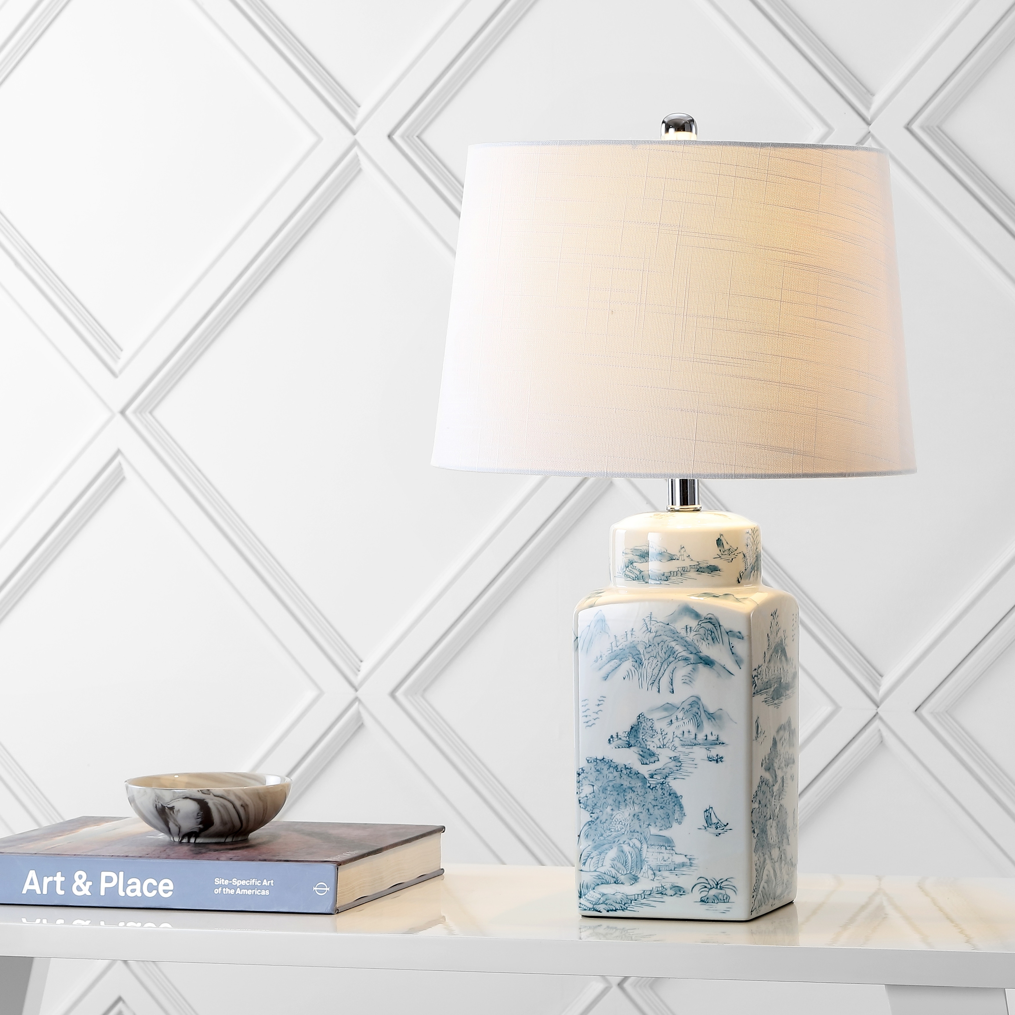 JONATHAN Y Cary 24.5" Chinoiserie LED Table Lamp, Blue/White