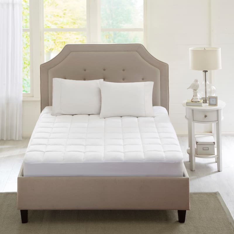 Montview 3M Scotchgard Microfiber Mattress Pad by Madison Park - White