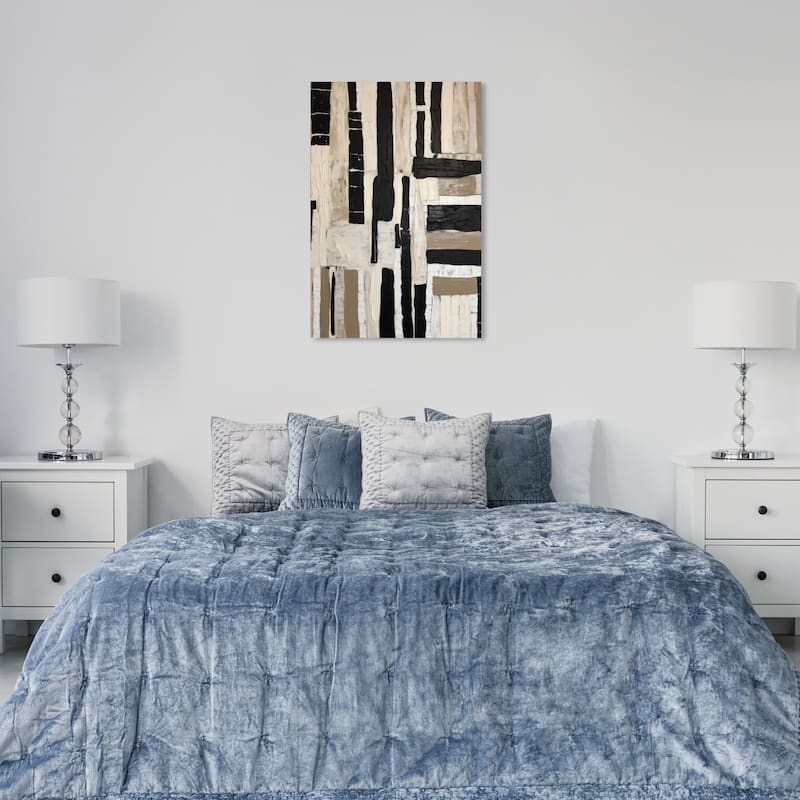 Wynwood Studio Abstract Targa White and Cream White Modern & Contemporary Wall Art Canvas Print - 36 x 24