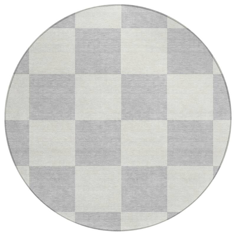 Machine Washable Indoor/ Outdoor Modern Checker Chantille Rug
