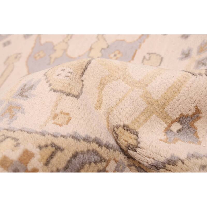 ECARPETGALLERY Hand-knotted Royal Oushak Ivory Wool Rug - 8'0 x 7'9