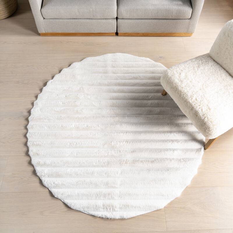 Nuloom Kai SuperiorWash Stripe Faux Rabbit Machine Washable Area Rug - 5' Round - Off White - Round