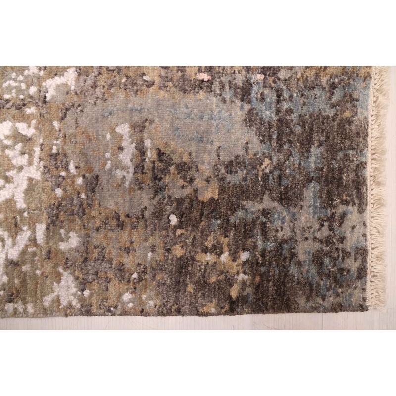 ECARPETGALLERY Hand-knotted Legacy Taupe Silk, Wool Rug - 2'5 x 10'3