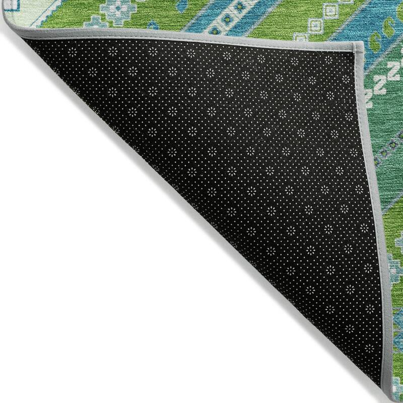 Machine Washable Indoor/ Outdoor Global Boho Chantille Rug