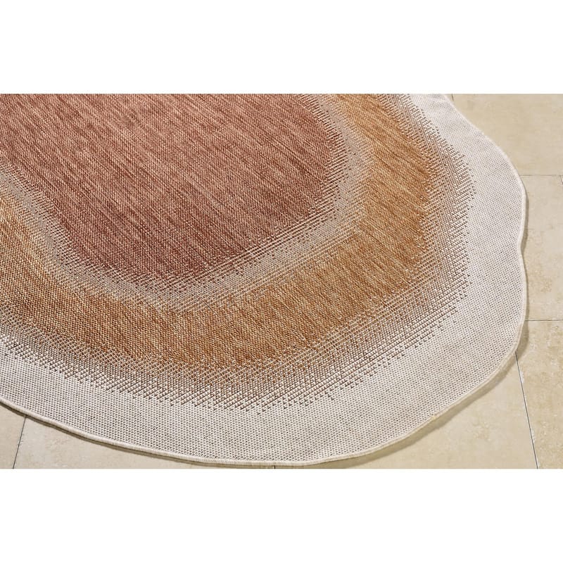 Livabliss Miami Beach Traditional Indoor/Outdoor Area Rug