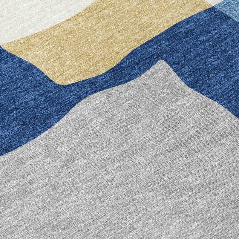 Machine Washable Indoor/ Outdoor Contemporary Blox Chantille Rug