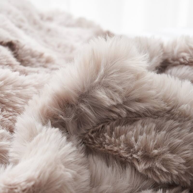 Snowball® Chunky Bunny - Coma Inducer® Blanket - Taupe Desert