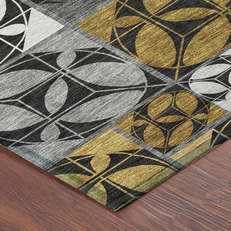 Machine Washable Indoor/ Outdoor Patch Lupton Chantille Rug