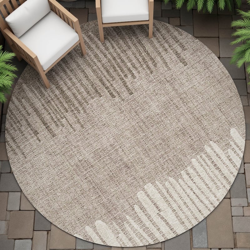 Machine Washable Indoor/Outdoor Modern Ombre Chantille Rug - Brown - 8' x 8'