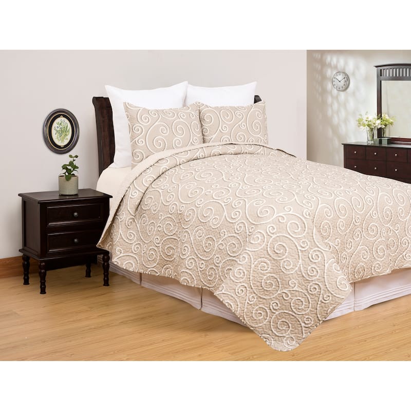 Elmont Contemporary Scroll Quilt Set - Reversible and Machine Washable