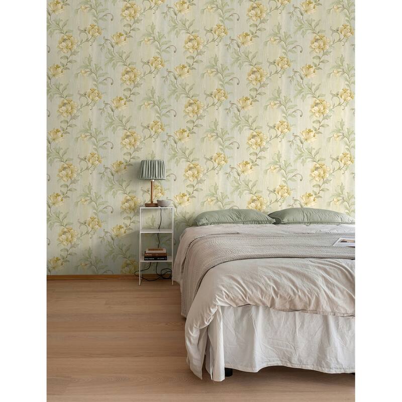 Seabrook Designs Priyanka Floral Trail Unpasted Wallpaper