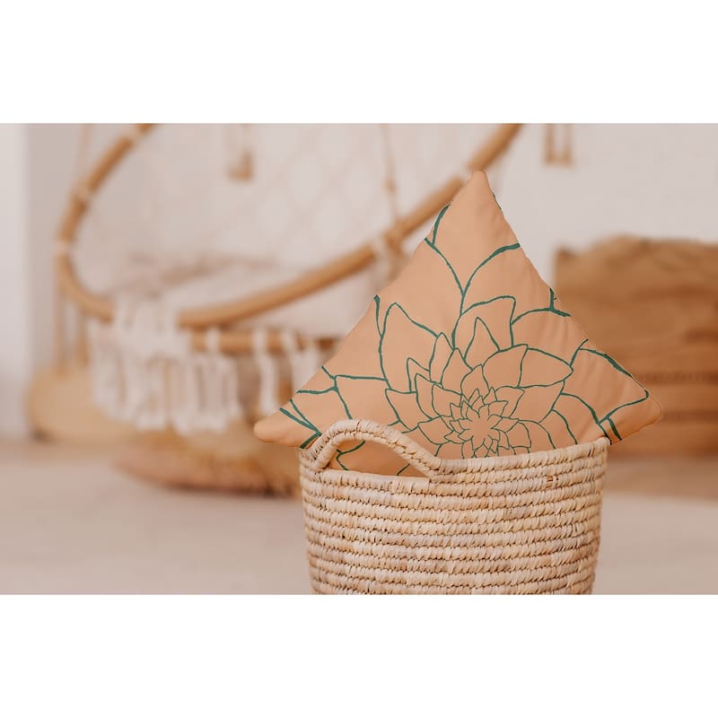 Flower Outline Decorative Throw Pillow