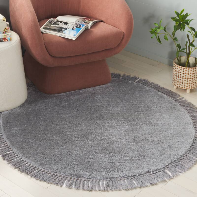 SAFAVIEH Handmade Vermont Luong Rug - Grey - 4' Round